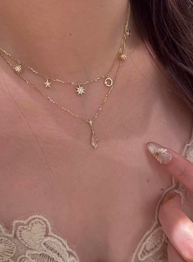 韩系清冷感金色冰透菱形项链