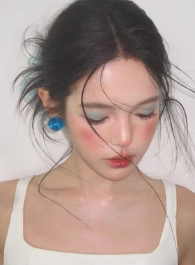 925银针清透感蓝色圆球耳钉