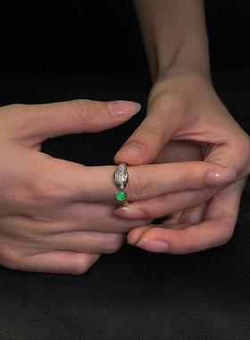 祖母绿翡翠戒指蛇头小众设计绿宝石开口指环百搭气质个性首饰品女