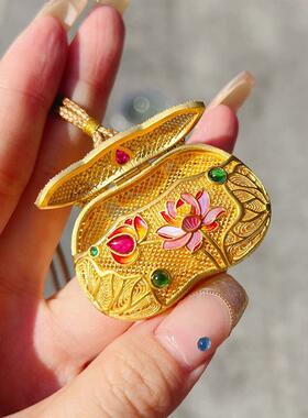 黄金色螺钿香包项链中国风花丝镂空如意珐琅彩莲花金锁吊坠毛衣链