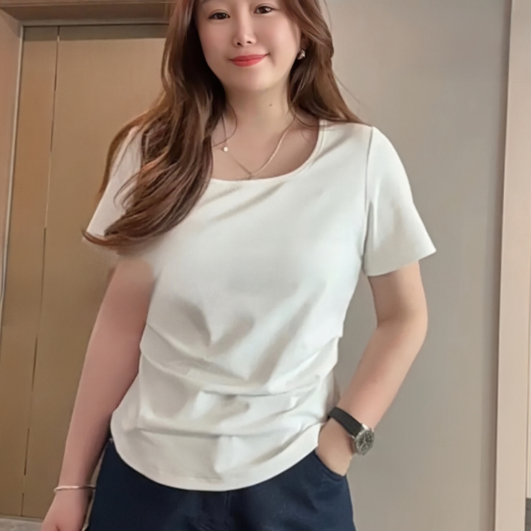 大码女装2025夏季新款胖妹妹双收腰简约百搭方领正肩短袖T恤上衣 - 图0