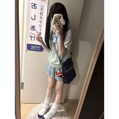 JK制服日系学院小个子纯色针织开衫背心马甲叠穿毛衣无袖百搭上衣 - 图1