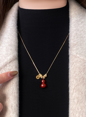 红色葫芦金色钱币吊坠项链高级感