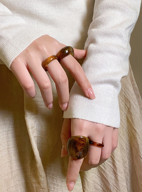 复古棕色流光食指戒指轻奢高级感