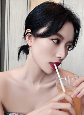 祖母绿方形宝石耳钉高级感轻奢银