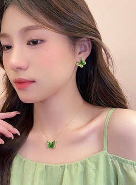 绿色蝴蝶项链高级感轻奢小众精致