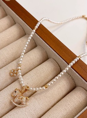 金色锆石小马珍珠毛衣项链高级感