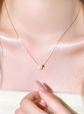 金色满钻爱心吊坠项链颈链高级感
