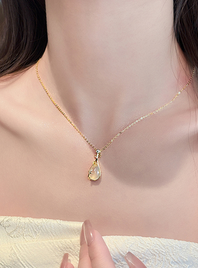 新中式金色微镶水滴琵琶吊坠项链