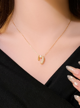 金色锆石珍珠吊坠项链高级感轻奢