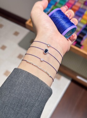 莱克因蓝巴黎小圆钻pure红绳手链