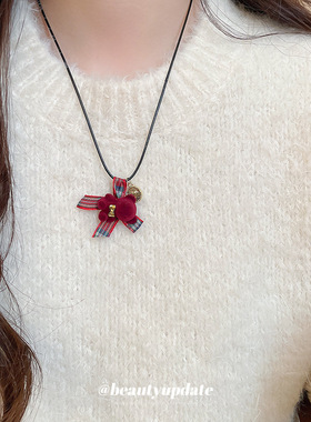 植绒蝴蝶结小熊吊坠项链个性日常休闲百搭锁骨链小众高级感毛衣链