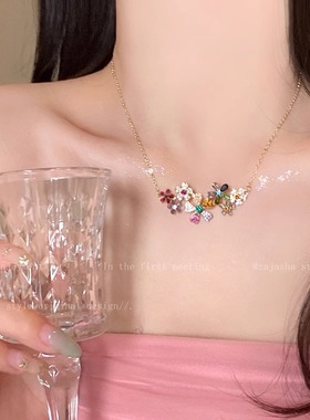 多巴胺彩色花朵项链女时尚配饰