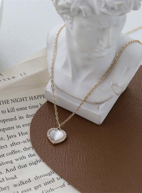 爱心2023年新款小众设计感锁骨链