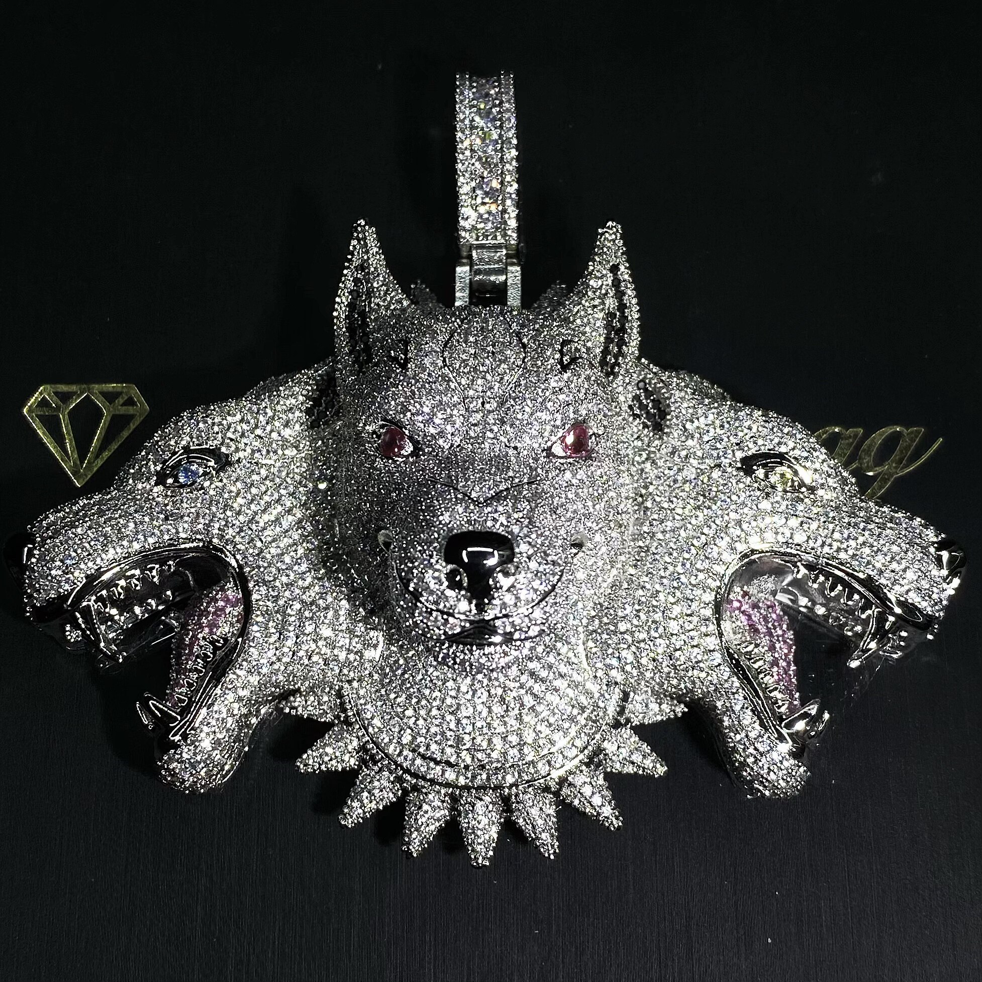 Mr.Blingggggg European and American hip-hop full diamond solid super heavy industry three-dimensional hell three-headed dog domineering pendant