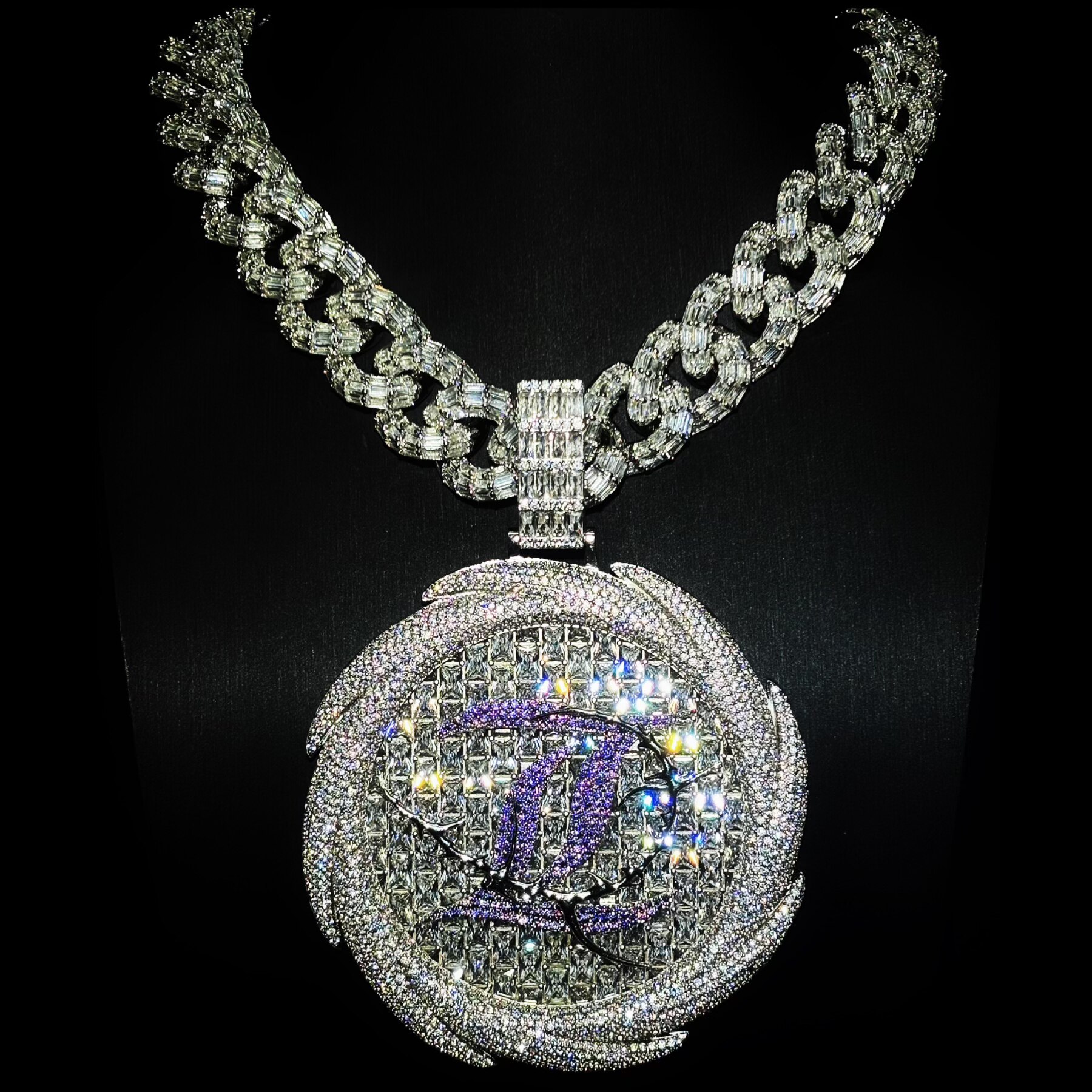 Mr.Blingggggg European and American hip-hop jewelry privately customized white and purple square diamond mixed mosaic disc set