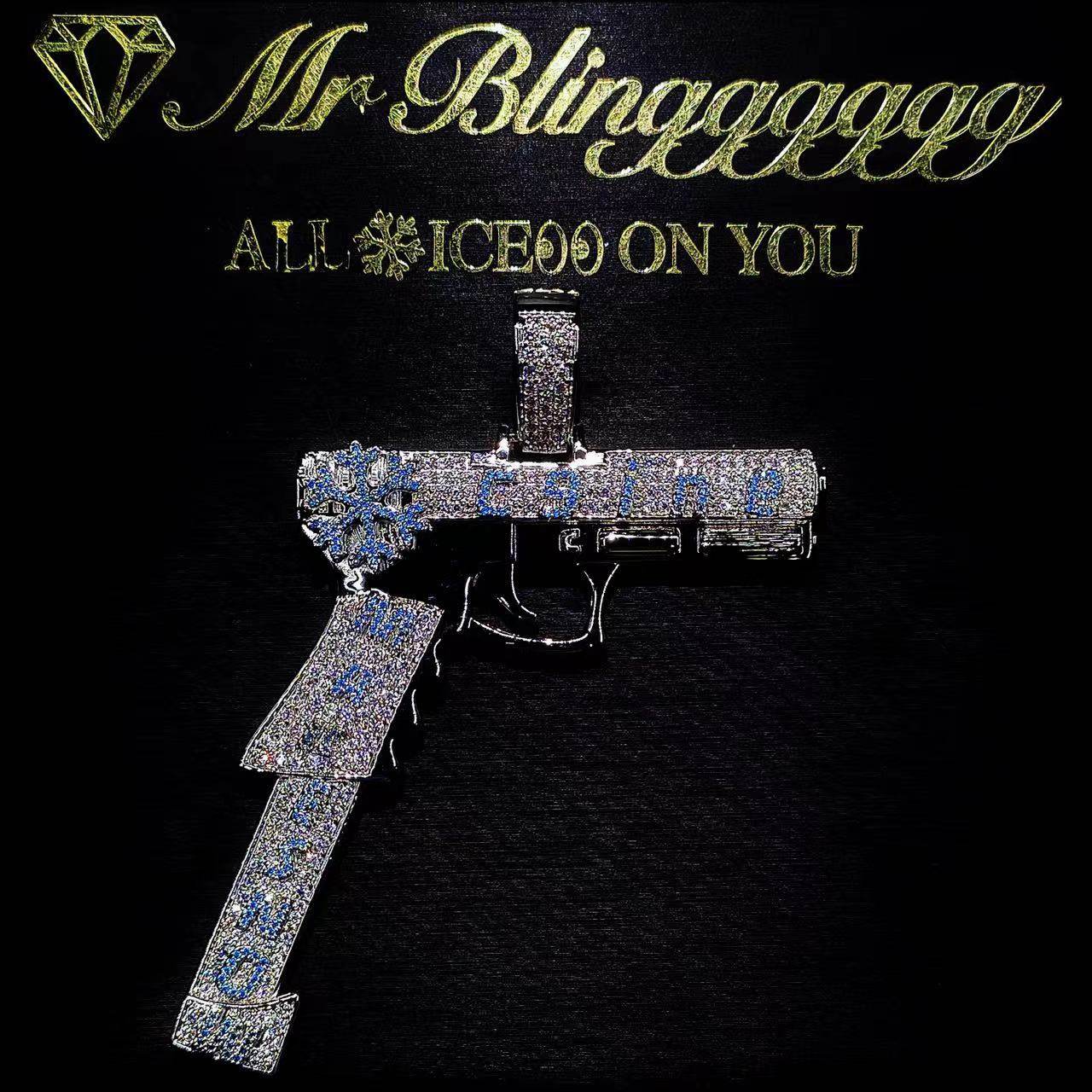 Mr.Blingggggg European and American hip-hop jewelry, customized diamond letter snowflake GLOCK pistol pendant