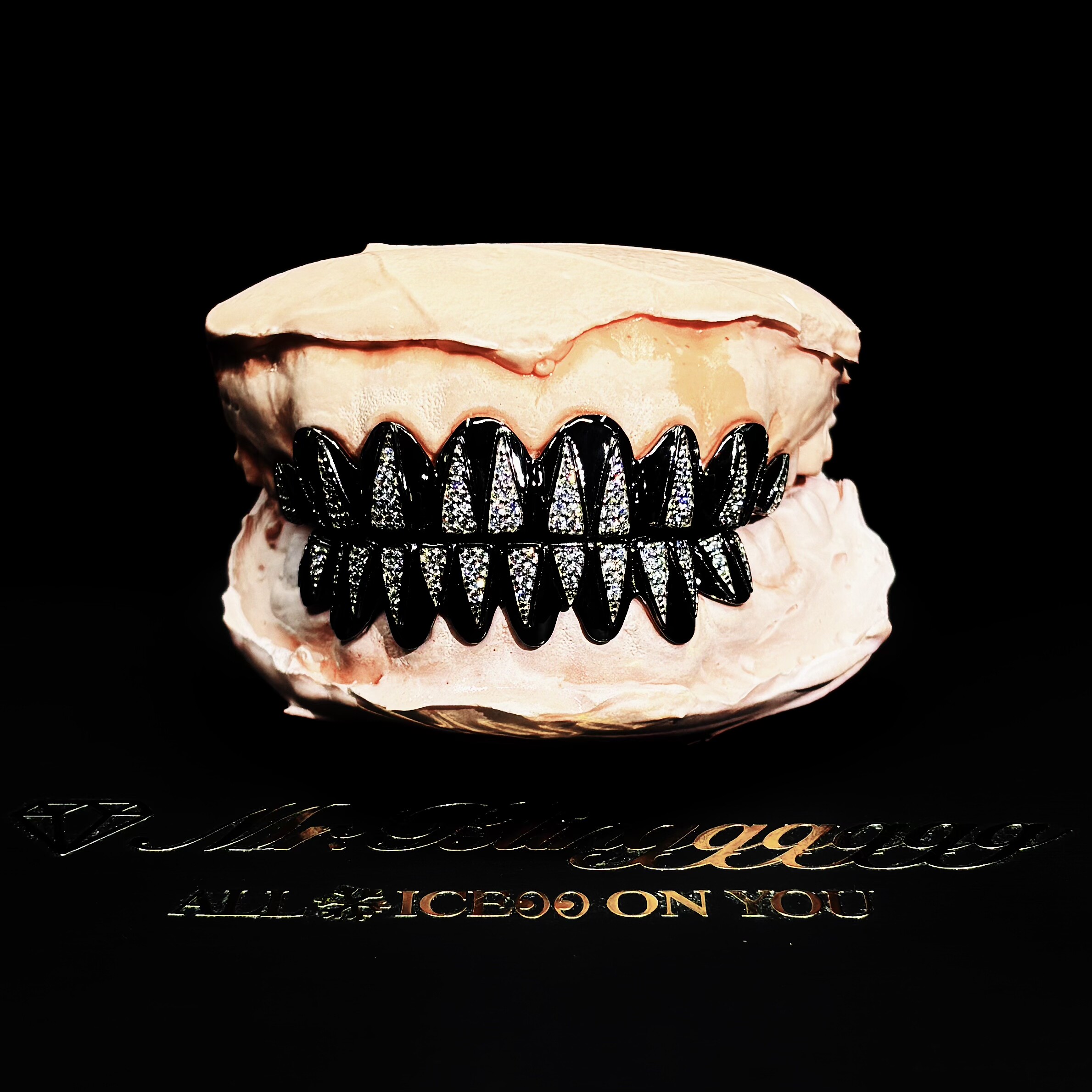 Mr.Blingggggg European and American hip-hop jewelry, private custom-made special-shaped inspired design, black and white spikes Grillz