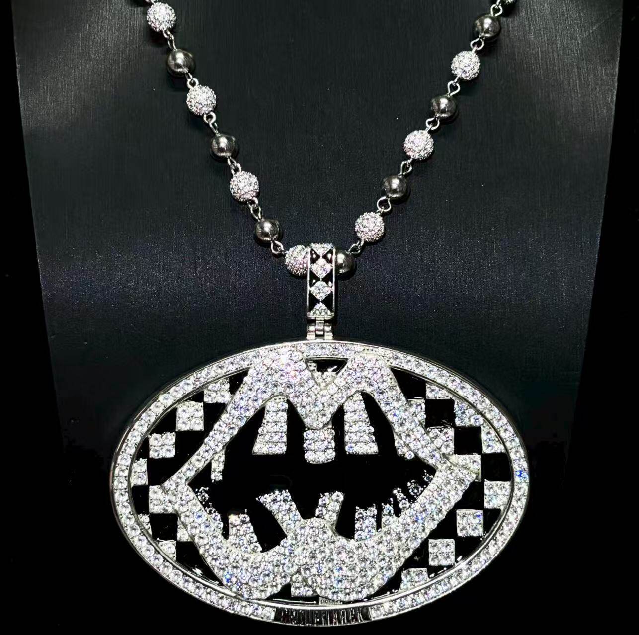 Mr.Blingggggg European and American hip-hop jewelry, custom-made belt buckle, modified full diamond pendant, round bead necklace