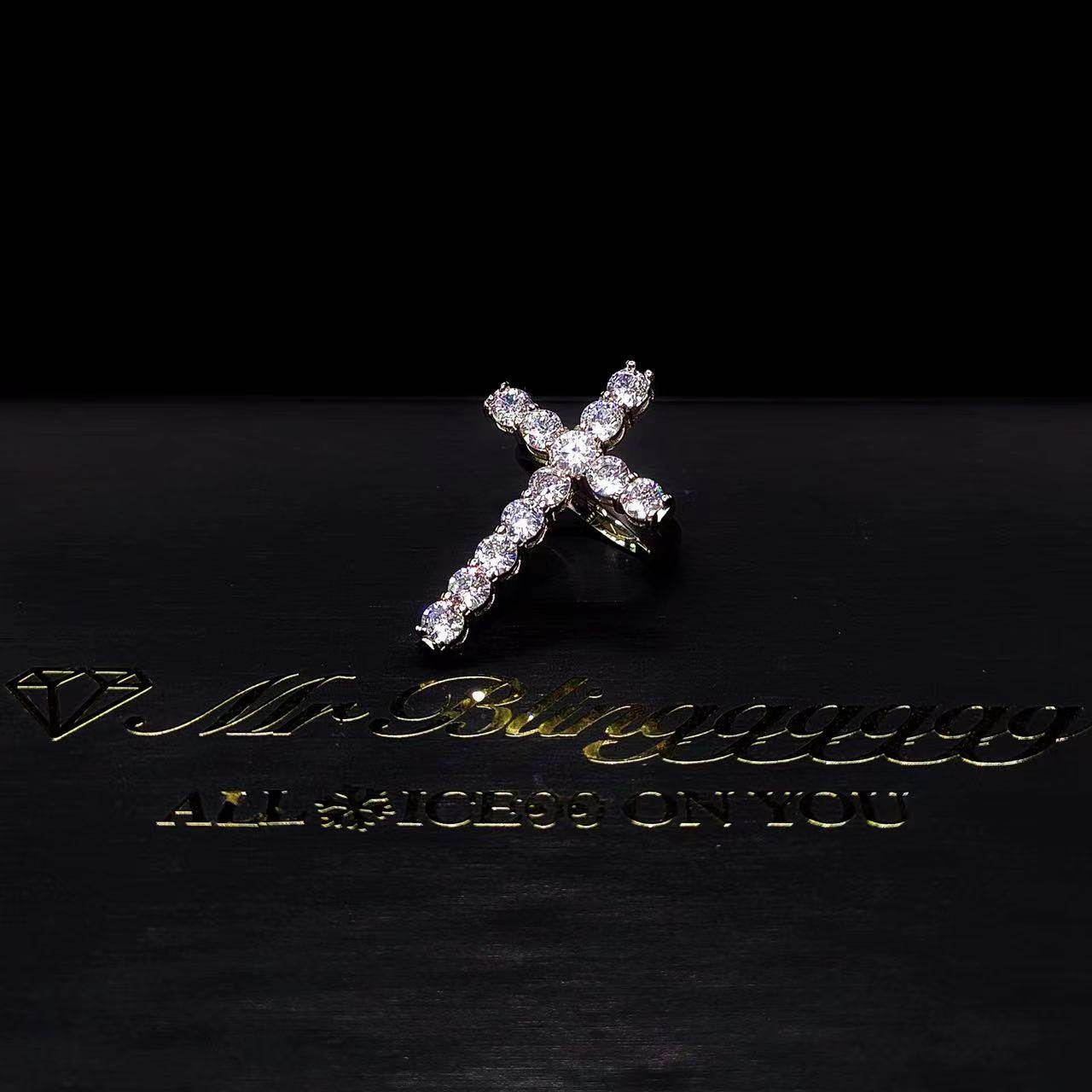 Mr.Blingggggg European and American hip-hop jewelry Gunna's same style stainless steel non-fading full diamond cross ring