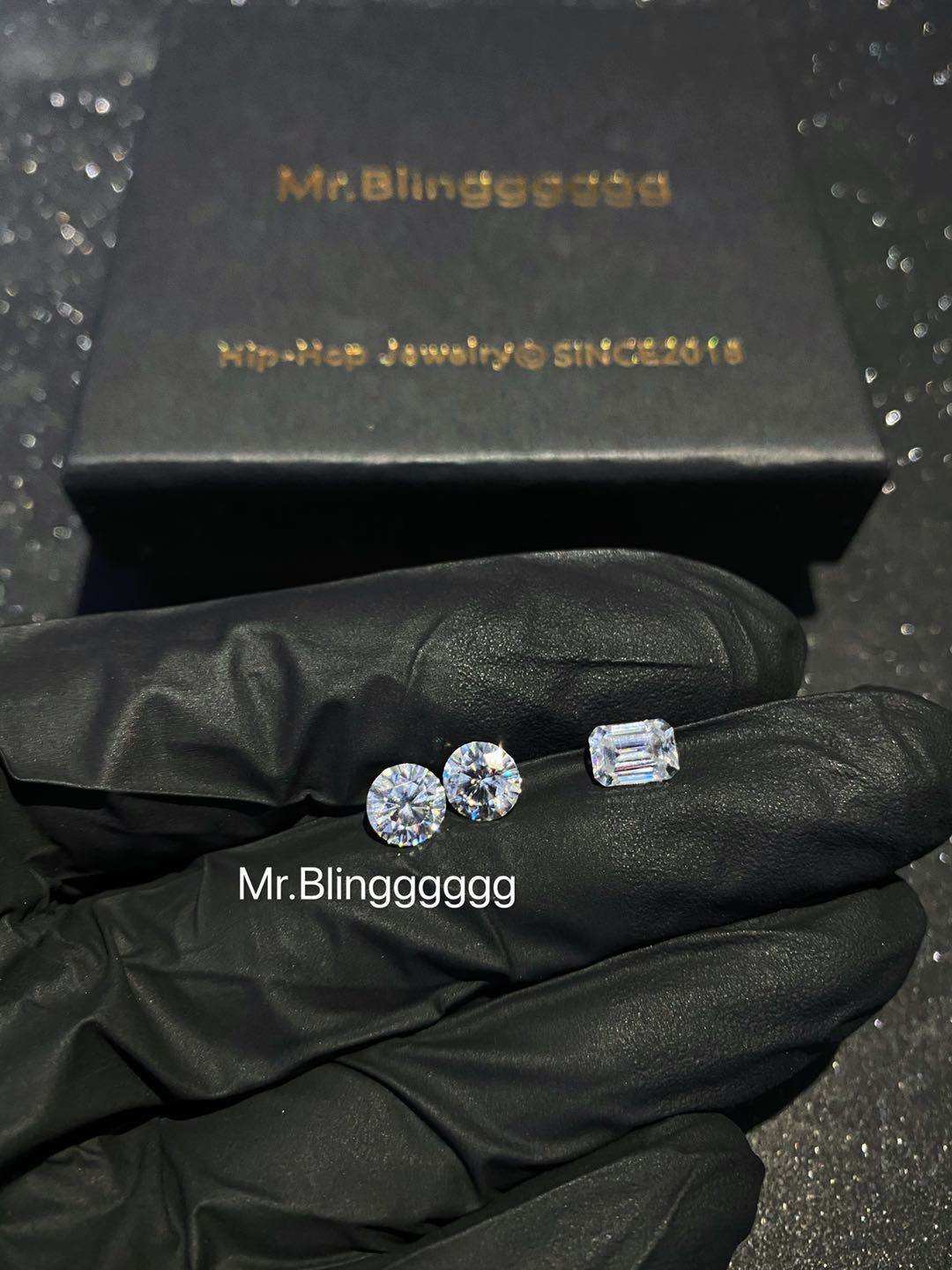 Mr.Blingggggg European and American hip-hop jewelry loose diamond moissanite inlaid earrings