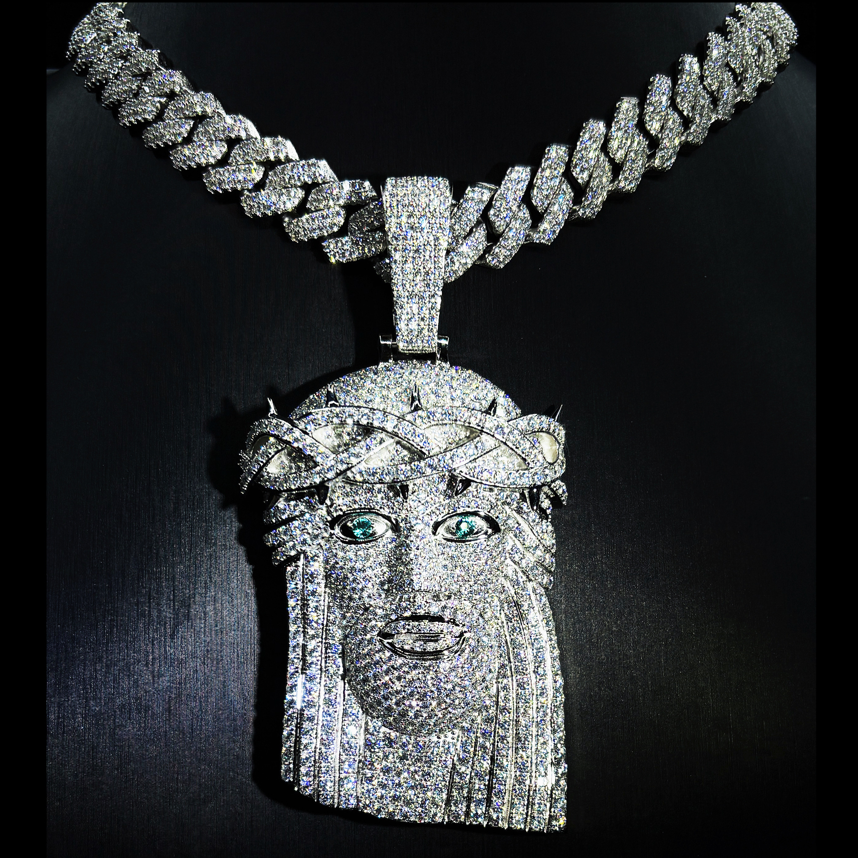 Mr.Blingggggg European and American hip-hop jewelry customized 925 silver moissanite portrait pendant with Cuban chain