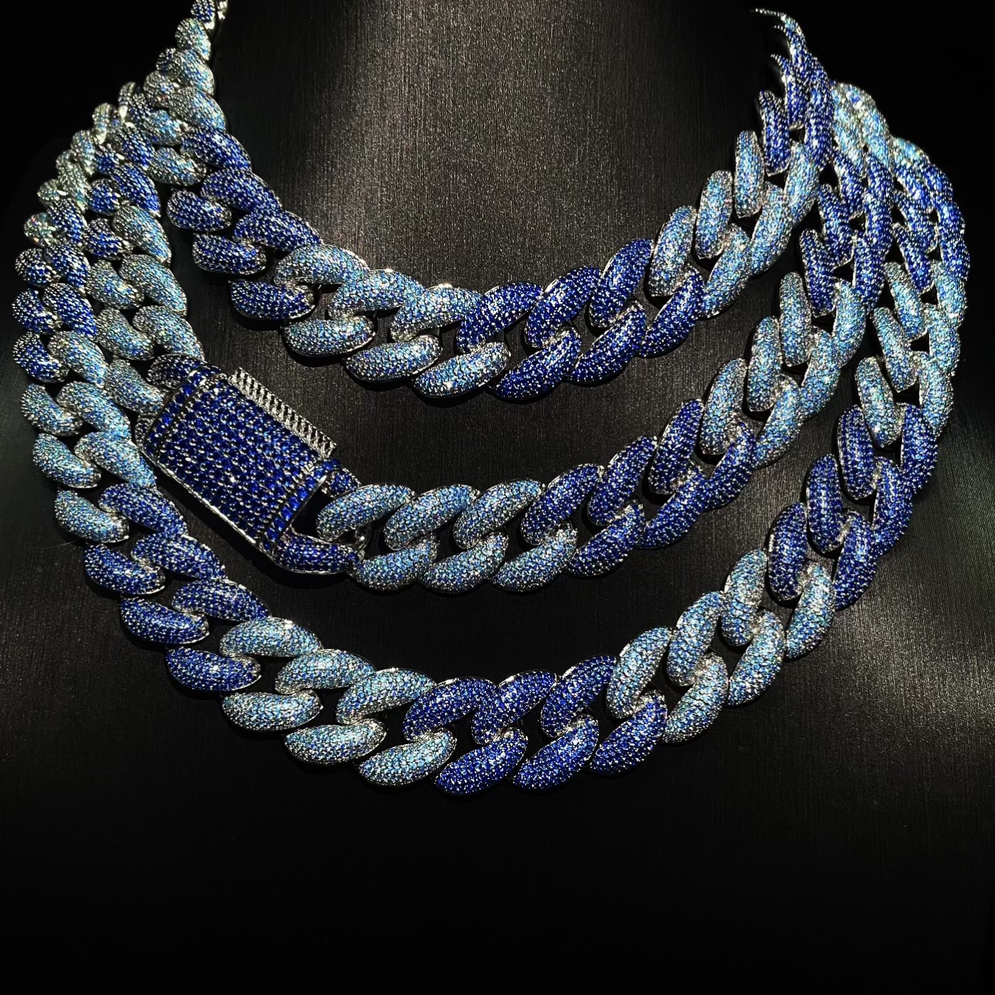 Mr.Blingggggg European and American hip-hop jewelry 18mm customized gradient ocean blue densely set diamond bubble Cuban chain