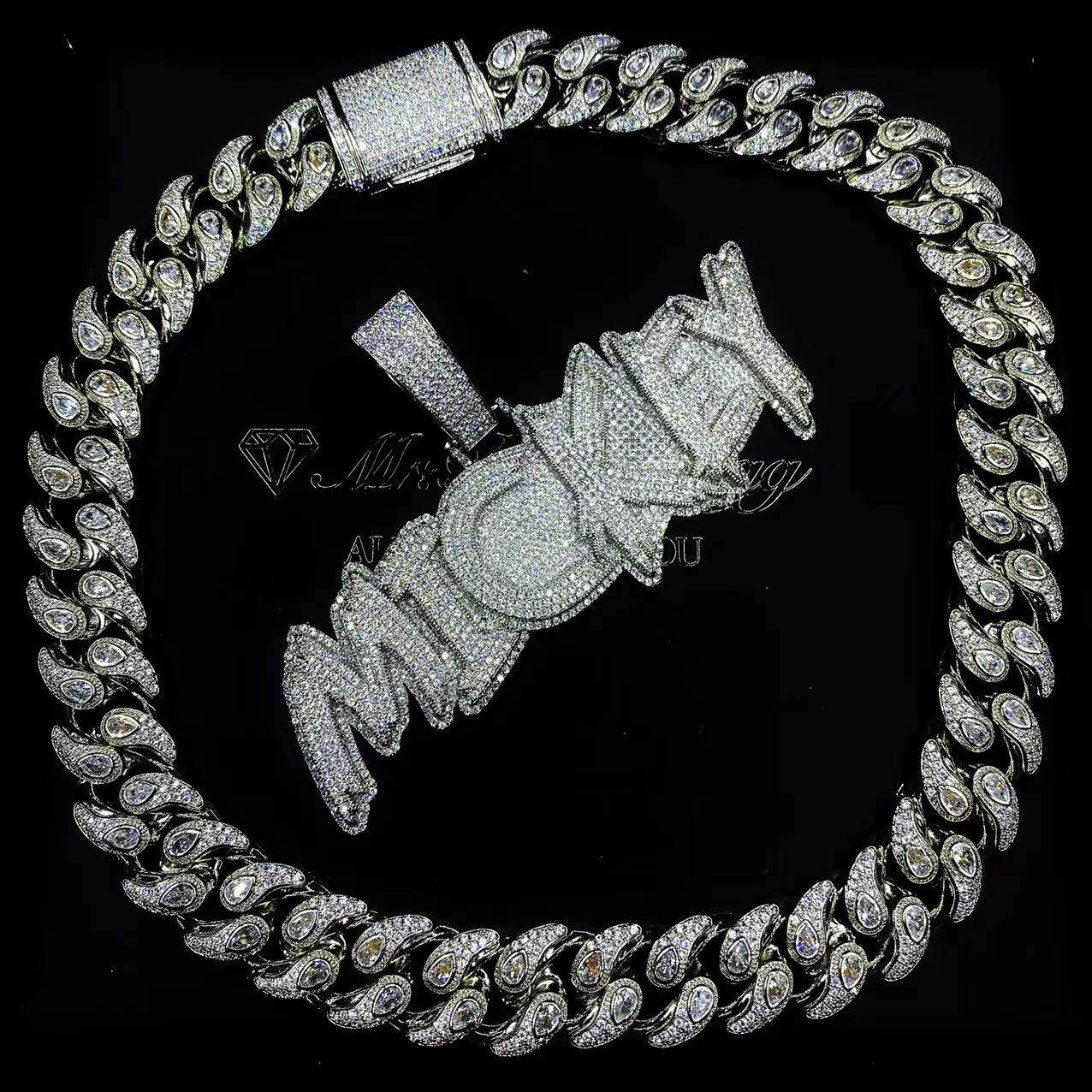 Mr.Blingggggg European and American hip-hop jewelry, customized full-diamond double-layer three-dimensional letter pendant with Cuban chain