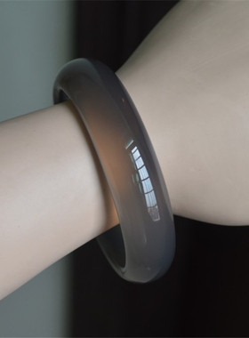 原色无烧巴西通透玉髓玛瑙手镯