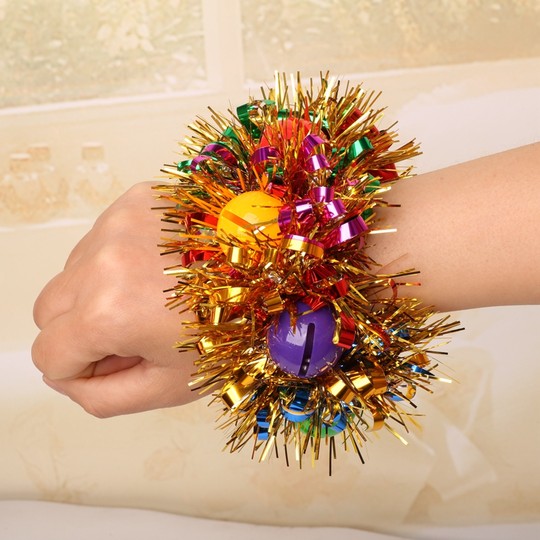 六一儿童表演舞蹈道具幼儿园跳舞手腕花运动会开幕式入场铃铛手环