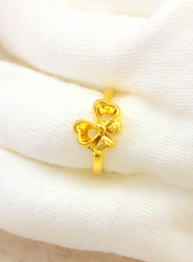 香港未镶嵌爱心送女朋友黄金戒指