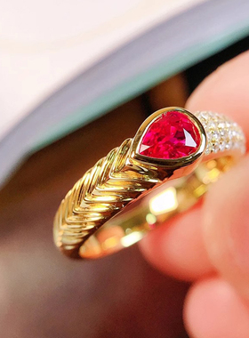 鸽血红S925银水滴镶钻戒指