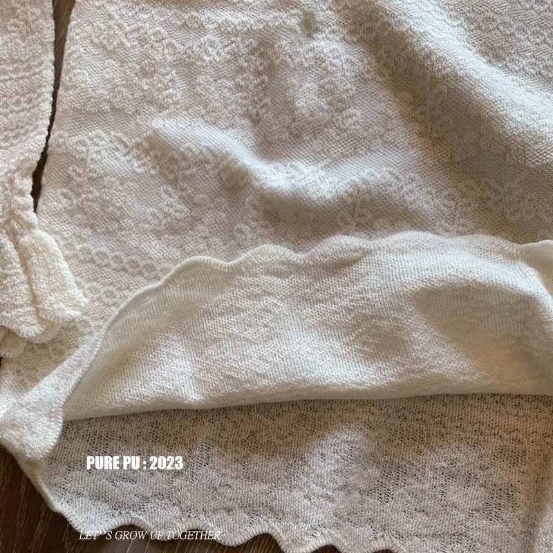 北国佳人半高领钩花法式蕾丝叠穿内搭打底衫女春新款长袖镂空上衣,淘宝优惠券,粉丝福利购,淘宝优惠卷