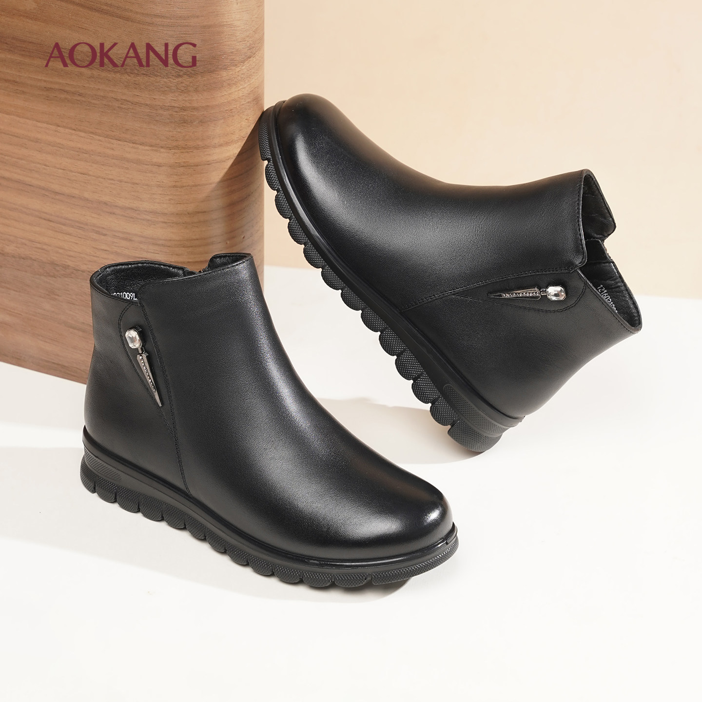 奥康秋冬加绒保暖女士靴子真皮头层牛皮短靴女粗跟棉鞋女妈妈皮靴,淘宝优惠券,粉丝福利购,淘宝优惠卷