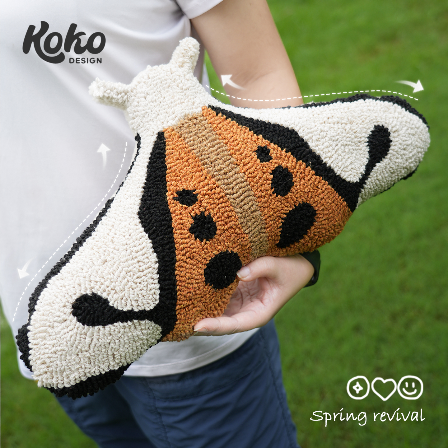 kokodesign悠悠蝶异形抱枕躺枕沙发靠枕家用原创设计师居家摆件 - 图1