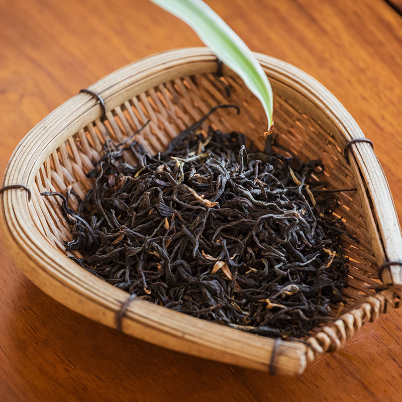 凤庆滇红茶300g袋装蜜香云南大叶种精制工夫红茶一级顺丰包邮推荐,淘宝优惠券,粉丝福利购,淘宝优惠卷