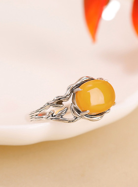 悦宝珠宝蜜蜡银戒5356