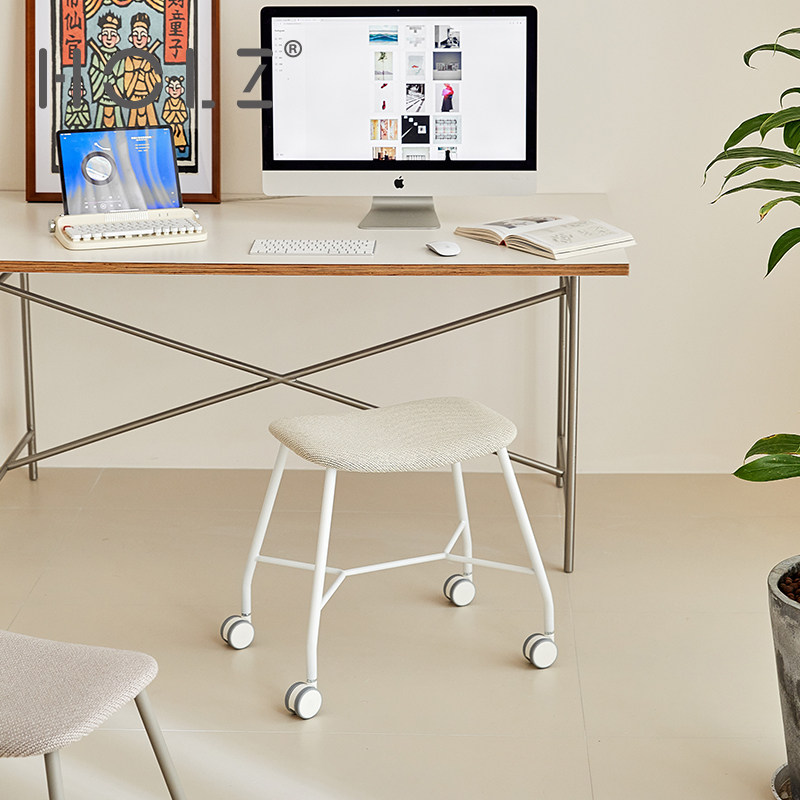 办公休闲椅可移动滑轮凳创意带轮坐椅书桌梳妆凳咖啡店餐厅软包椅,淘宝优惠券,粉丝福利购,淘宝优惠卷