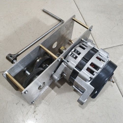 手摇发电机增速齿轮箱220v伏1500W瓦永磁恒压无刷纯铜线12V24V - 图1