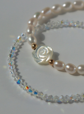 温柔气质甜美天然贝母玫瑰手链