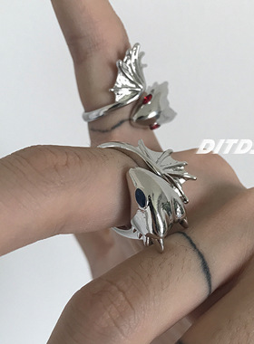 潜入深海机能翼龙小众暗黑戒指