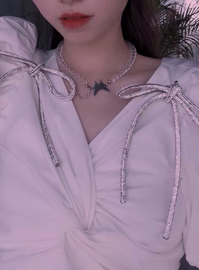 潜入深海钢制-冰透甜辣妹锁骨链