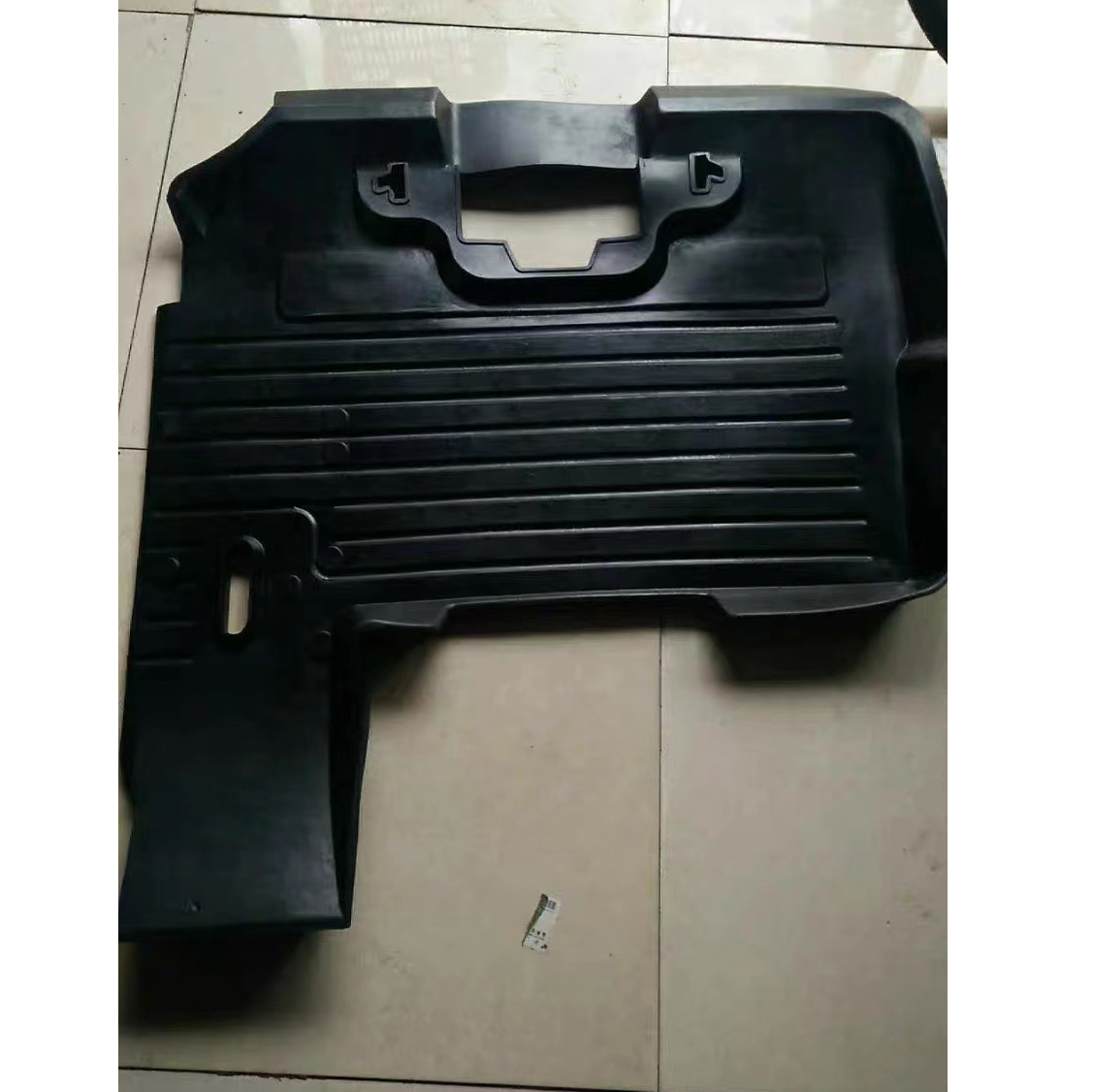 挖掘机配件日立EX60 70 200 240 300 360一3 5 6驾驶室地板胶脚垫 - 图2