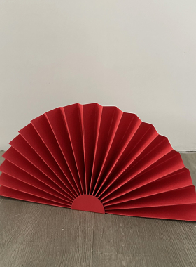 折叠半圆扇圆形扇红色折纸摆件