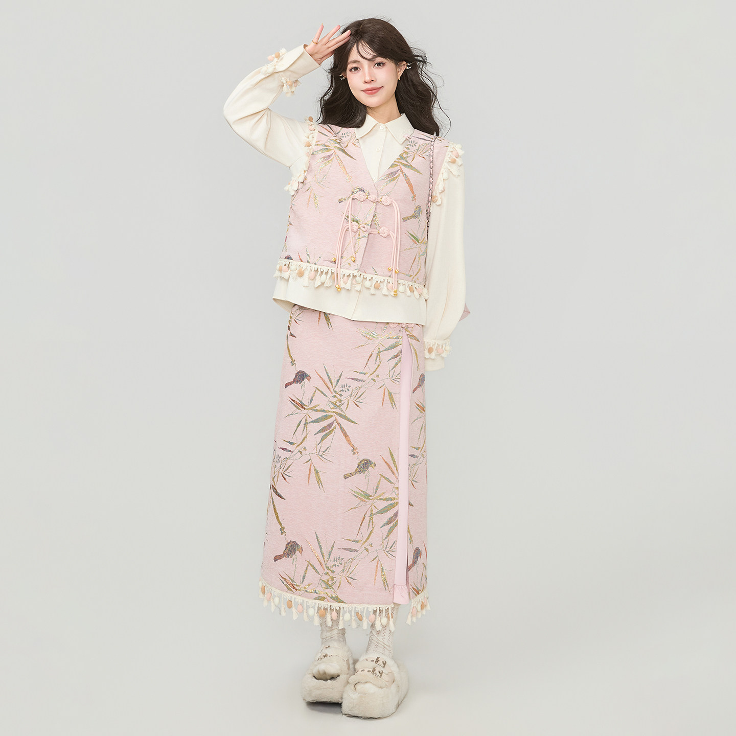 KEIKO 温婉新中式套装26春季盘扣提花马甲外套+衬衫+半身裙三件套,淘宝优惠券,粉丝福利购,淘宝优惠卷