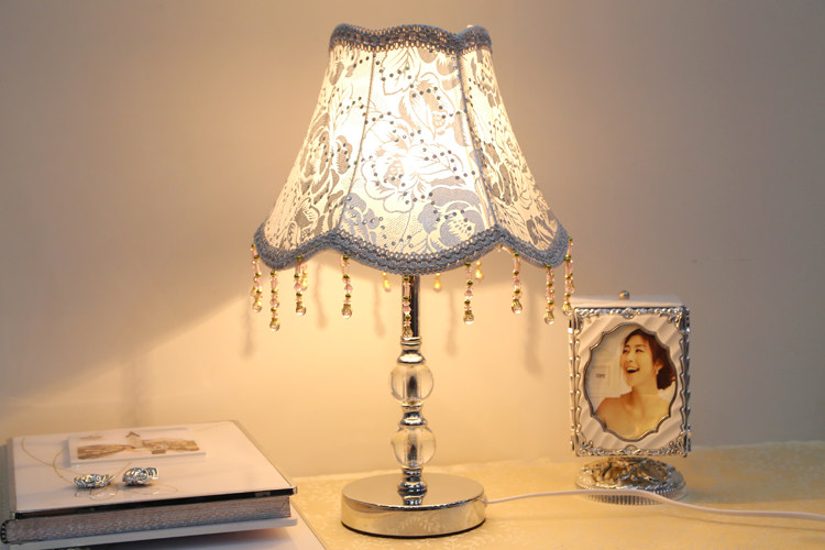 欧式简约LED书房客厅卧室床头灯时尚水晶创意装饰节能台灯调光