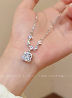 璀璨宣言~闪耀方钻吊坠项链