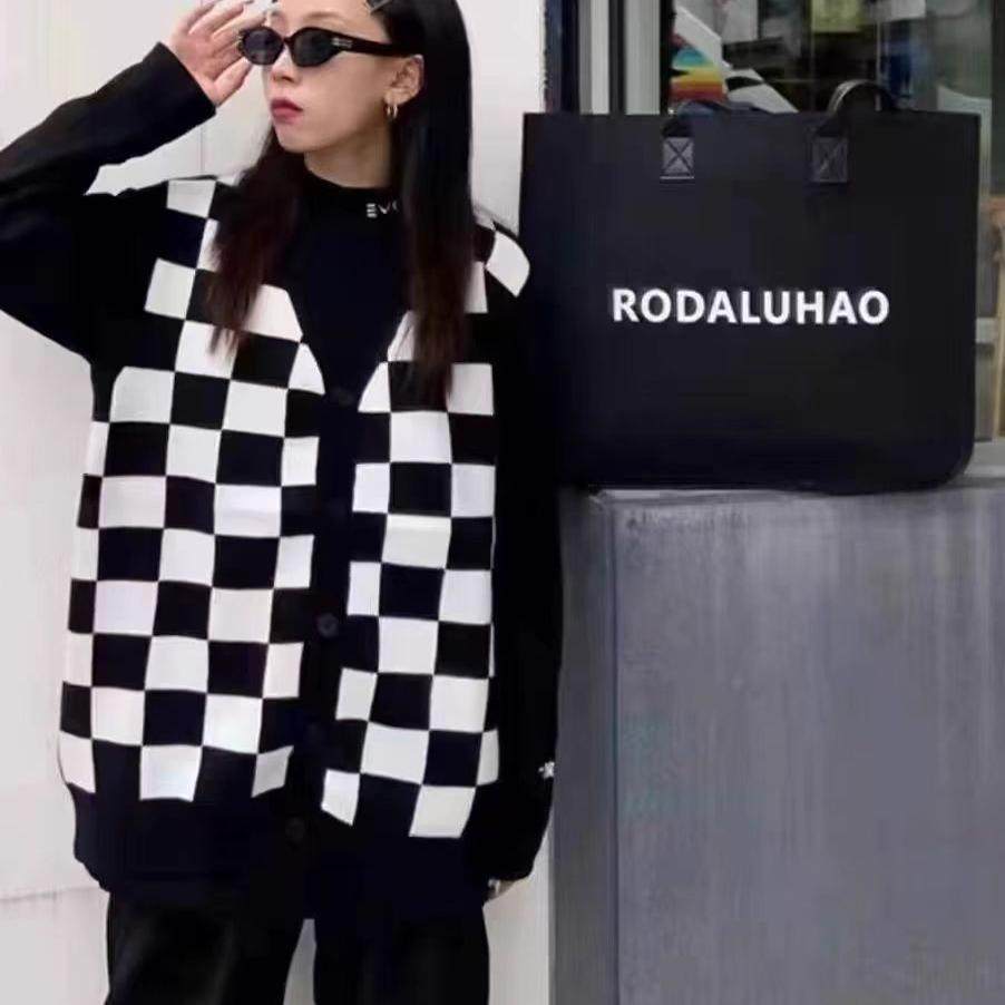 新款毛毡包手提袋超大容量网红毛毡手提袋简约字母百搭时尚单肩包,淘宝优惠券,粉丝福利购,淘宝优惠卷