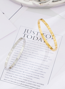 精工手环小众不锈钢镶钻方块轻奢