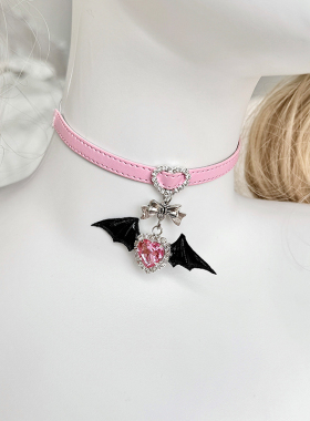 暗黑皮质项圈爱心水钻项链